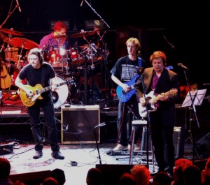Steve and his brother (John) on stage (Photo Credit, Mark Kenyon - Editor)