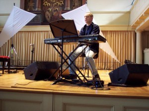 sh20052(Copyright Evil Jam) Roger King (Copyright Evil Jam)